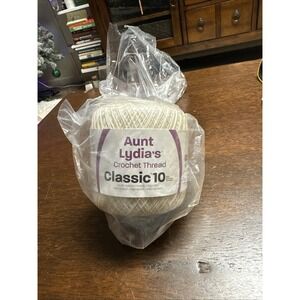 AUNT LYDIA'S CLASSIC CROCHET THREAD SIZE 10 - WHITE